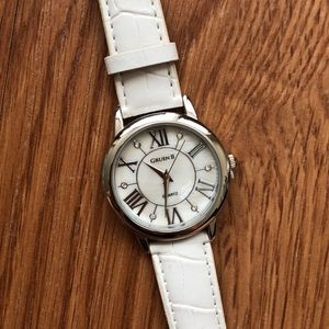 BNWOT Green II Faux Leather Watch